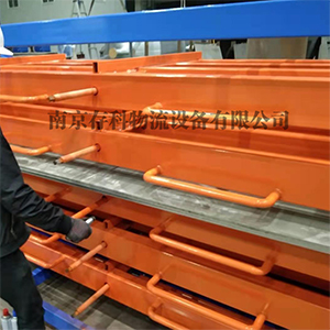 ���ӷ֌��X���